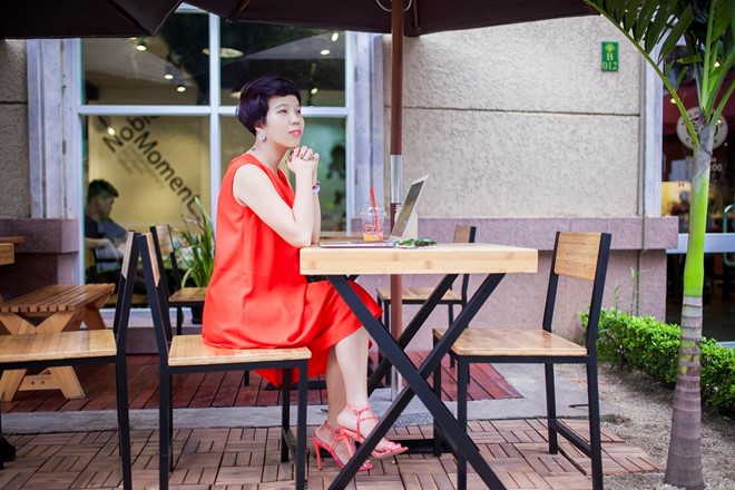 'Bơ đi mà sống' - cuốn sách đối phó với miệng đời thiên hạ
