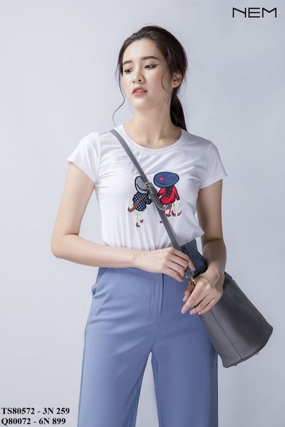 Áo phông xuân trắng